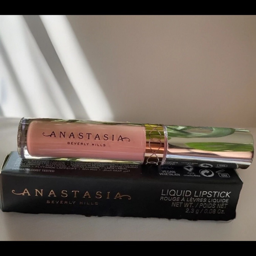 BNIB ANASTASIA BEVERLY HILLS Full Size Velvet Matte Lipstick | CRUSH~Soft Beige